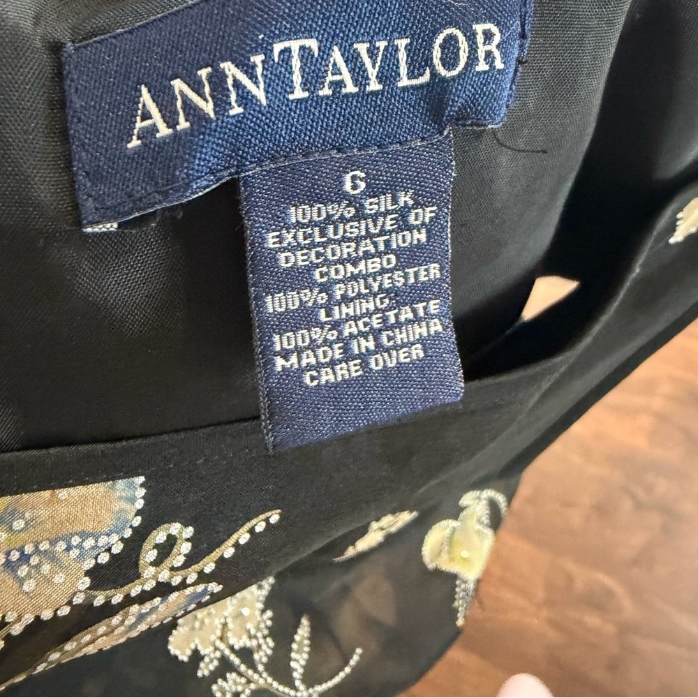Ann Taylor Floral Embroidered Black Silk Shift Dress - Picture 11 of 12
